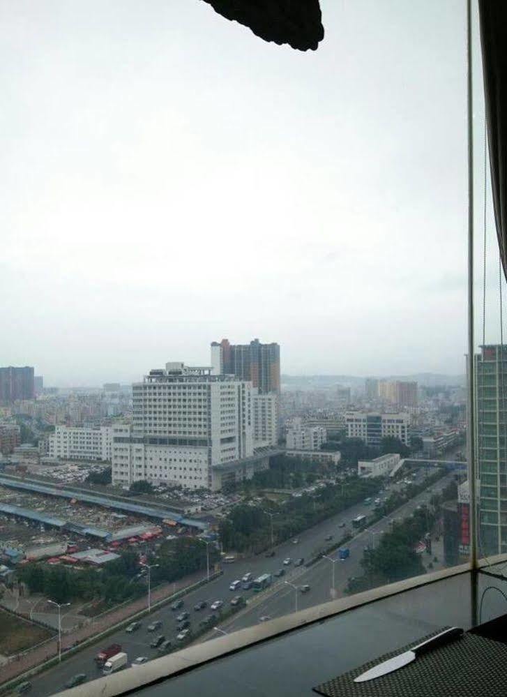 Shenzhen Longgang Rivan Hotel Екстер'єр фото
